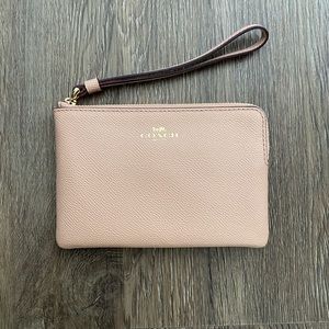 Coach Corner Zip Wristlet